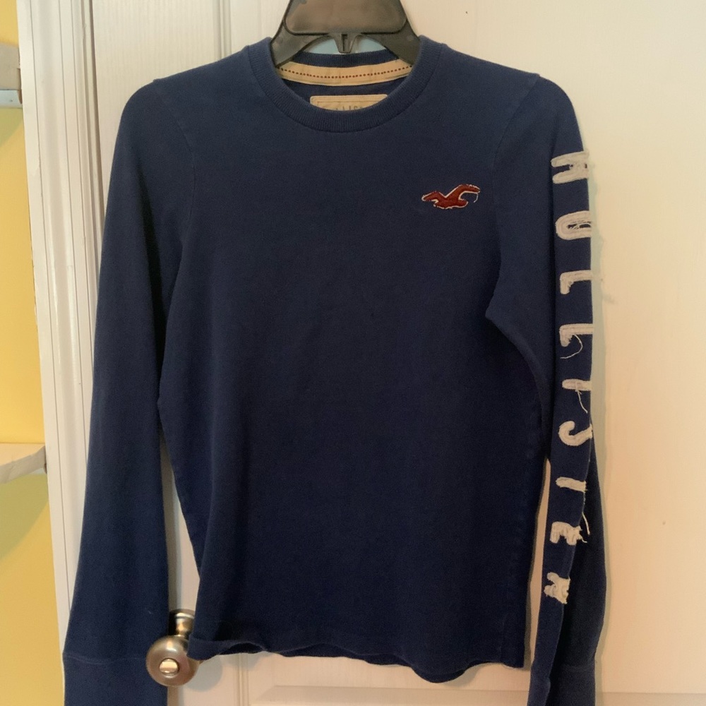 Mens Hollister long sleeve Henley size XS